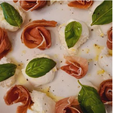 Prosciutto, Buffalo & Basil